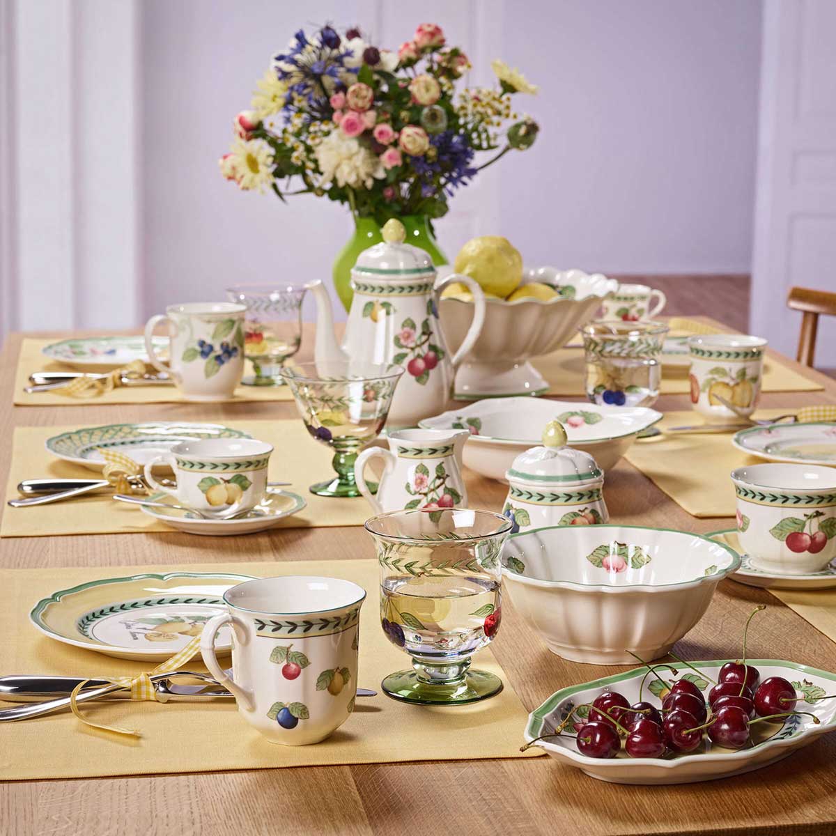 VILLEROY & BOCH French Garden Fleurence Raviera Oval Saucer 24cm