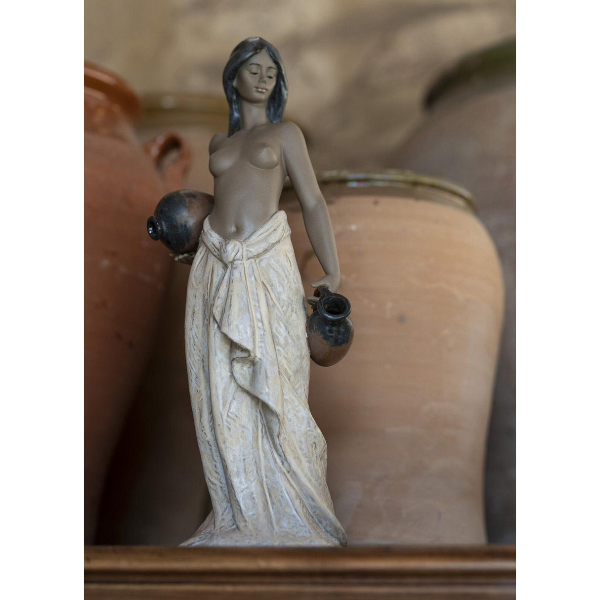 Lladró Figurina Acquaiola 36x15cm Porcellana