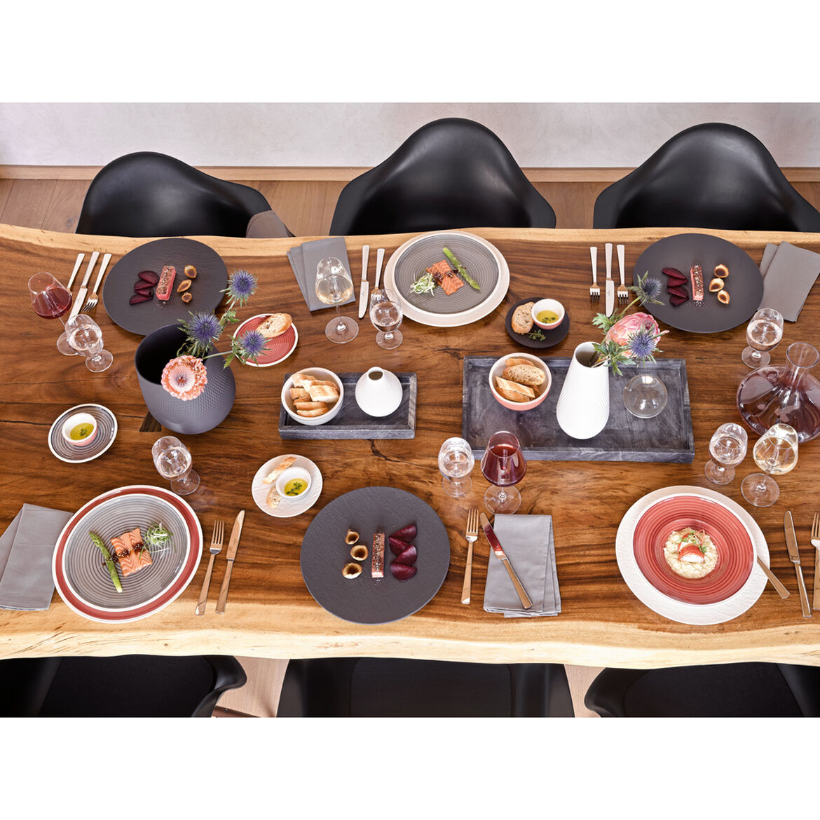 VILLEROY & BOCH Manufacture Rock Black Deep Plate Flat Bowl 23.5cm