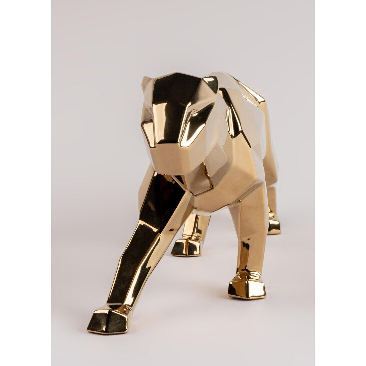 LLADRO' Scultura Pantera Oro 19x50cm Porcellana