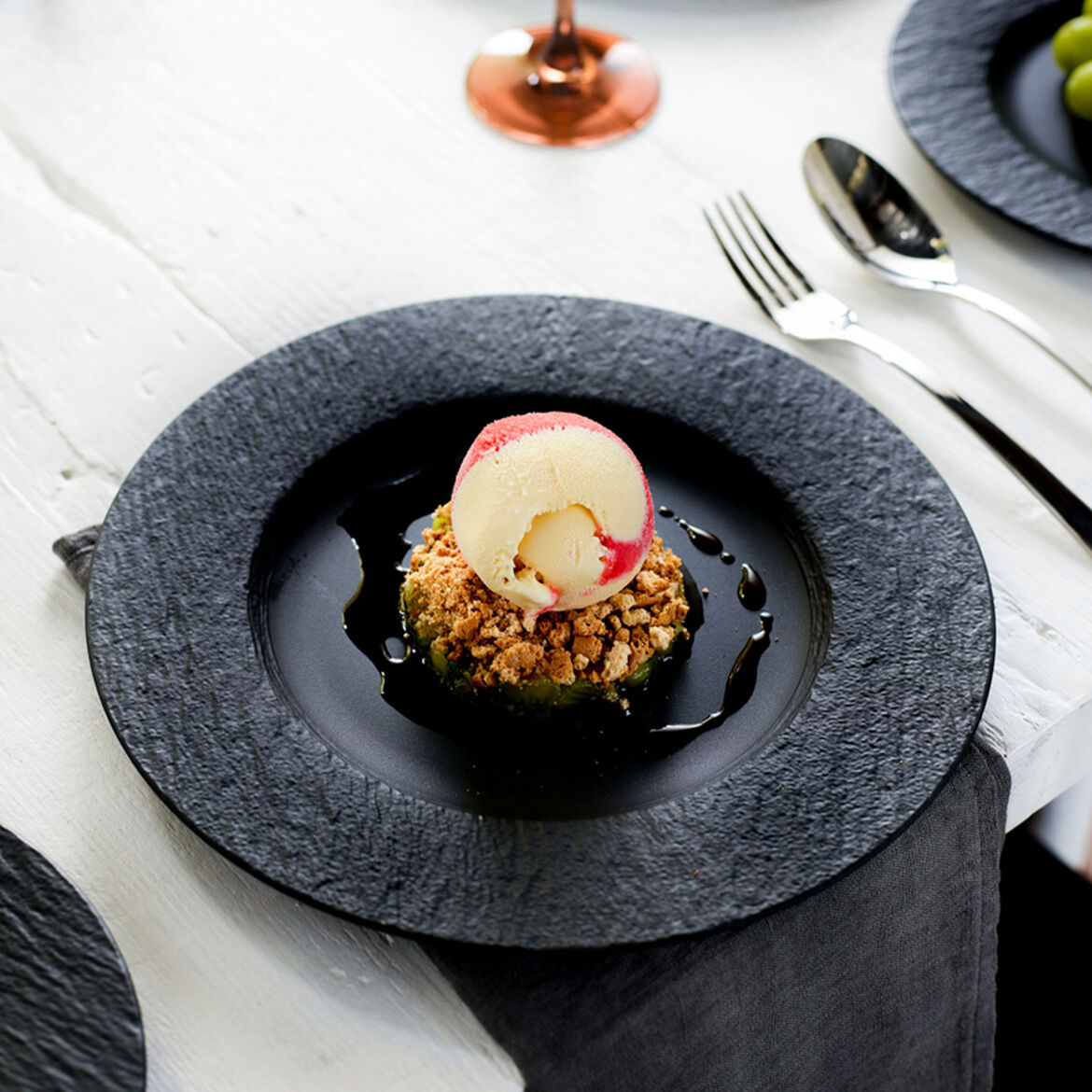 VILLEROY & BOCH Manufacture Rock Breakfast Plate 22cm Black 1042392640