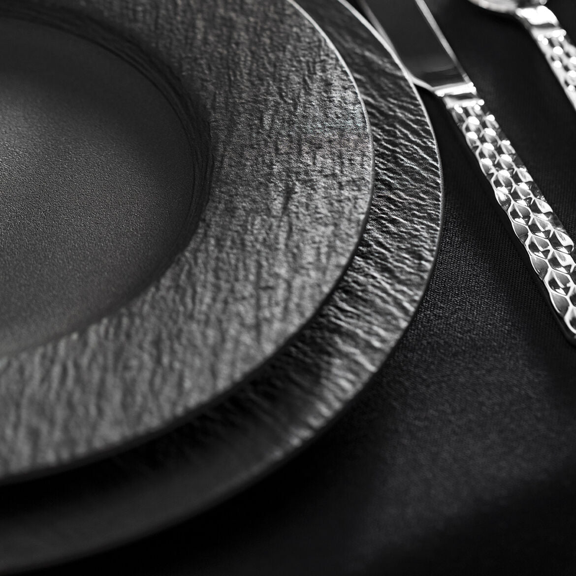 VILLEROY & BOCH Manufacture Rock Dinner Plate Black 27cm Porcelain