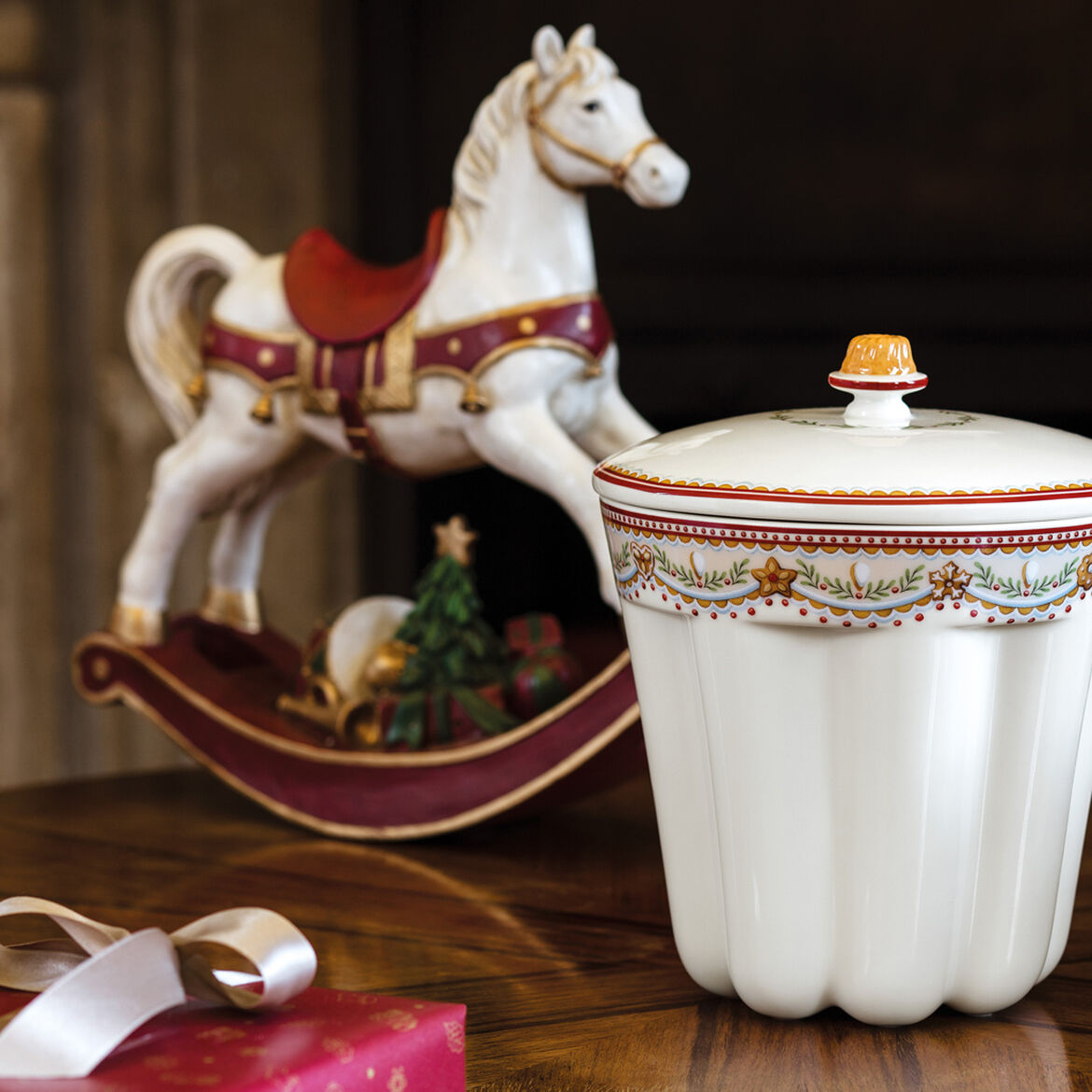 VILLEROY & BOCH Winter Collage Accessoires Cavallo a Dondolo XL 32,5cm Decorazione Natalizia