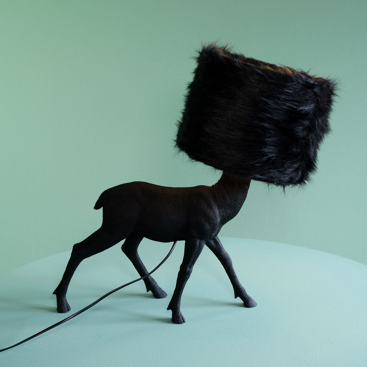 WERNS Lampada da Tavolo Hirsch Cervo Nero 61x26x55cm