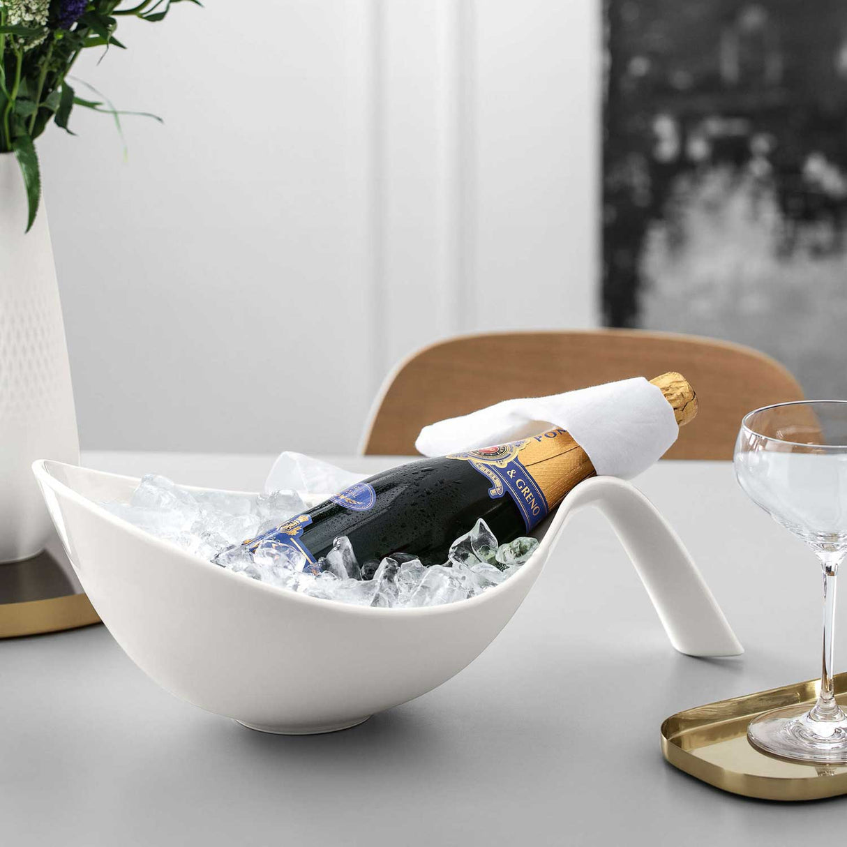VILLEROY & BOCH - Flow Salad Bowl with Handle Bowl 1800ml 1034203230