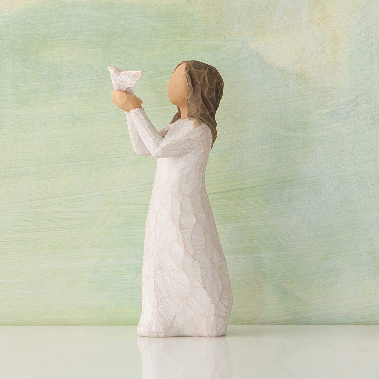 WILLOW TREE - Flight Resin Design by Susan Lordi 10cm 27173