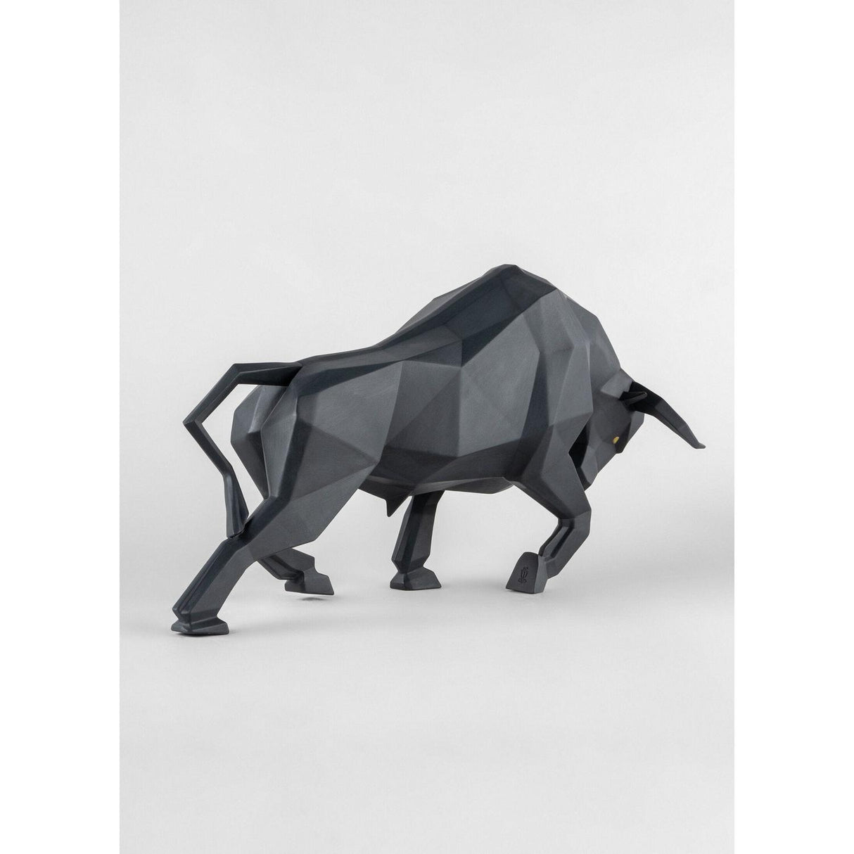 LLADRO' Figure Statue Sculpture Bull Matt Black 24x50cm Porcelain