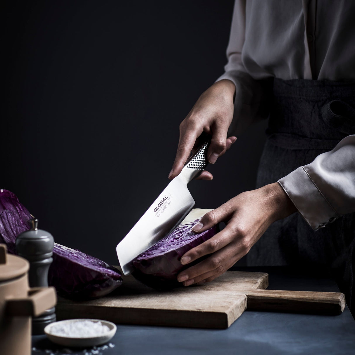 GLOBAL Coltello per Verdure 18cm in Acciaio Inox Cromova 18 G-05