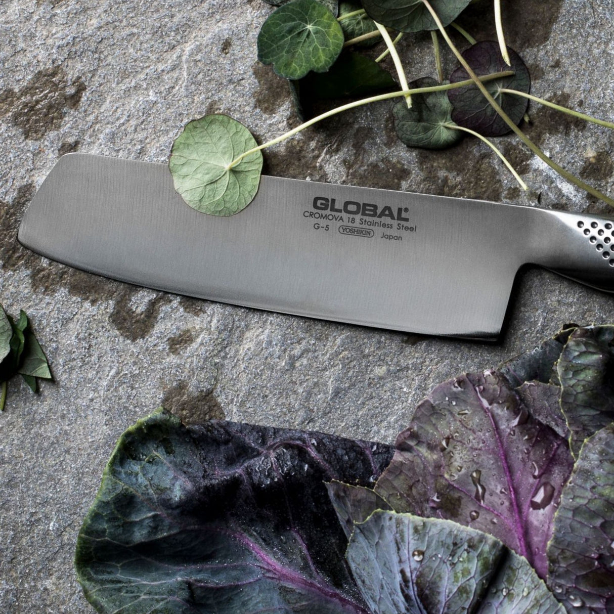 GLOBAL Coltello per Verdure 18cm in Acciaio Inox Cromova 18 G-05