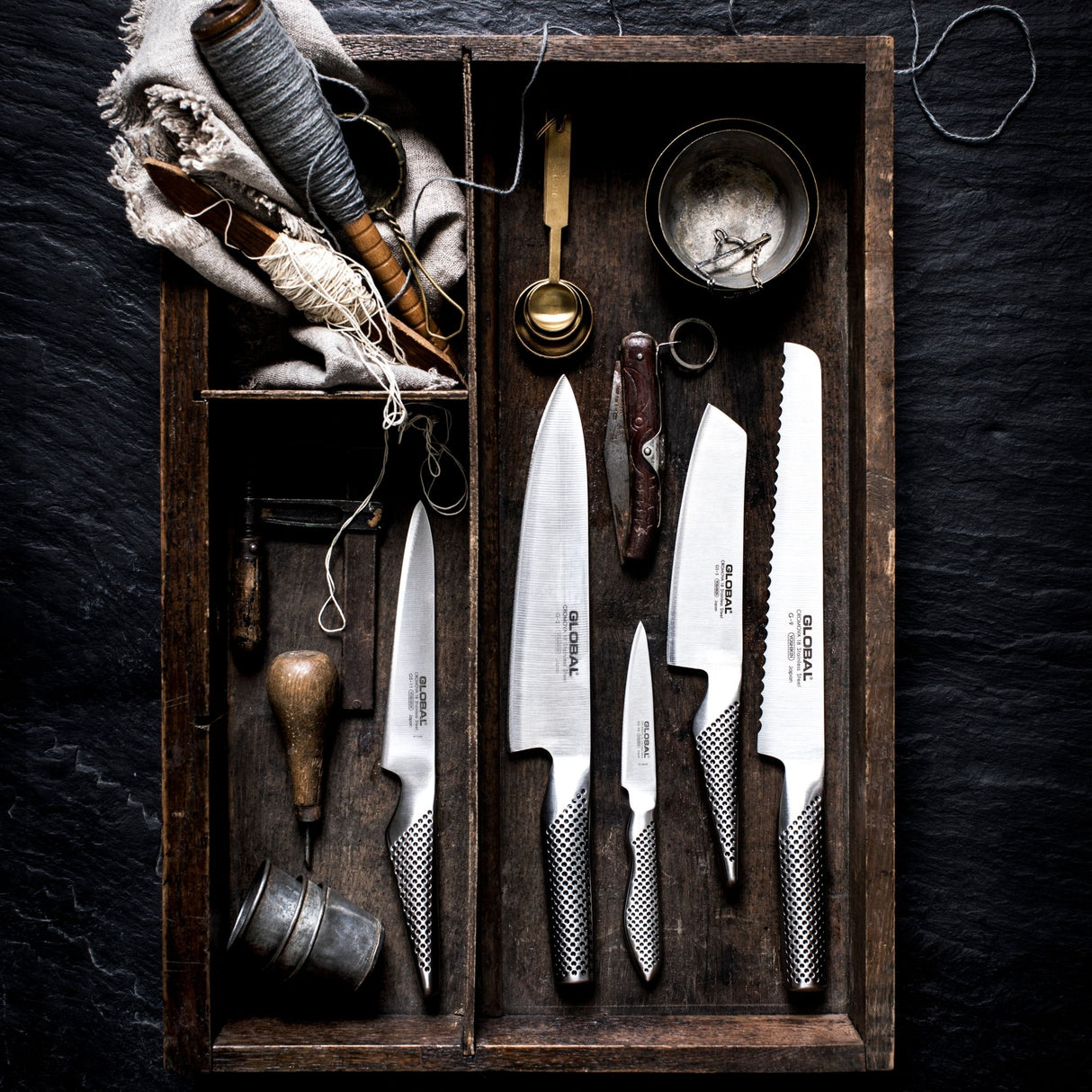 GLOBAL Bread Knife 22cm in Stainless Steel Cromova 18 G-09