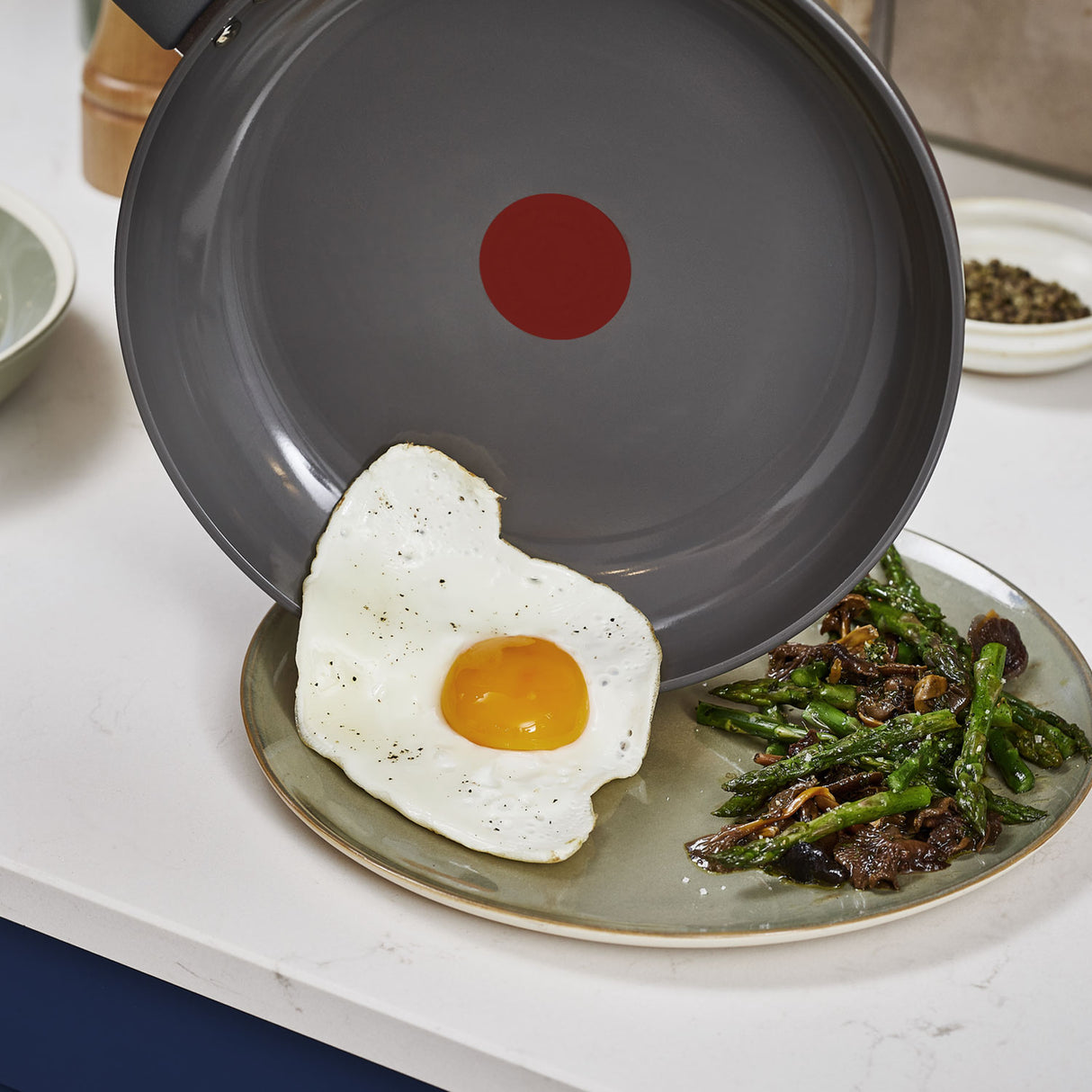 LAGOSTINA Resource Frying Pan with Non-Stick Ceramic Coating 20cm Induction Thermosignal