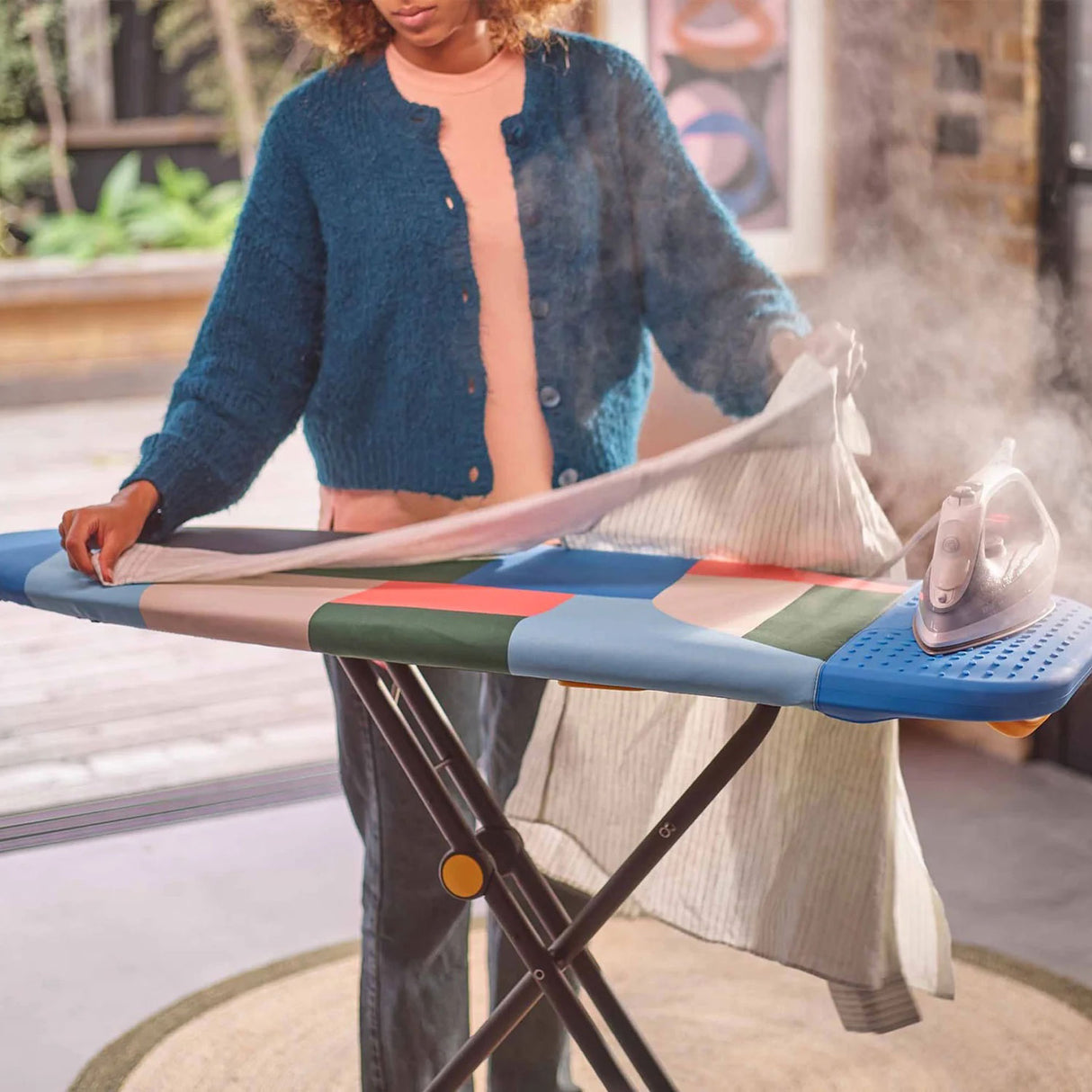 JOSEPH JOSEPH Glide Ironing Board 130x38cm Easy to Store Multicolor Design Jonathan Lawes