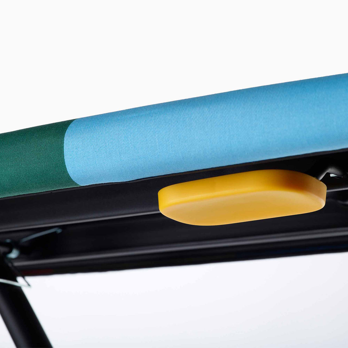 JOSEPH JOSEPH Glide Ironing Board 130x38cm Easy to Store Multicolor Design Jonathan Lawes