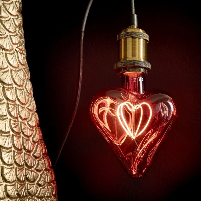 WERNS LED Red Heart Bulb 12x16.5cm Glass
