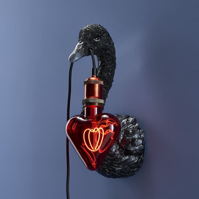 WERNS LED Red Heart Bulb 12x16.5cm Glass