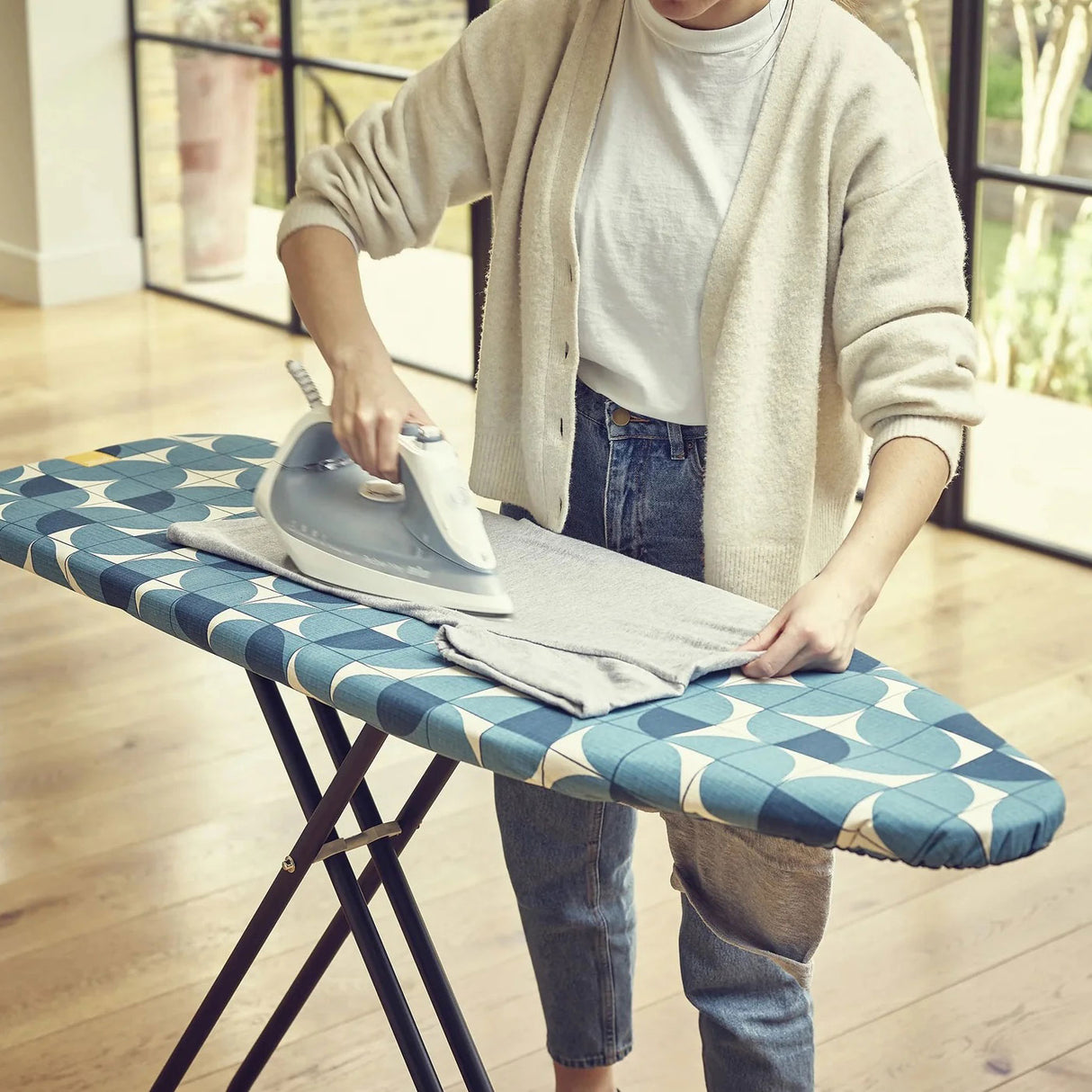 JOSEPH JOSEPH Cover Copriasse da Stiro Flexa 124x45cm Mosaico Blu