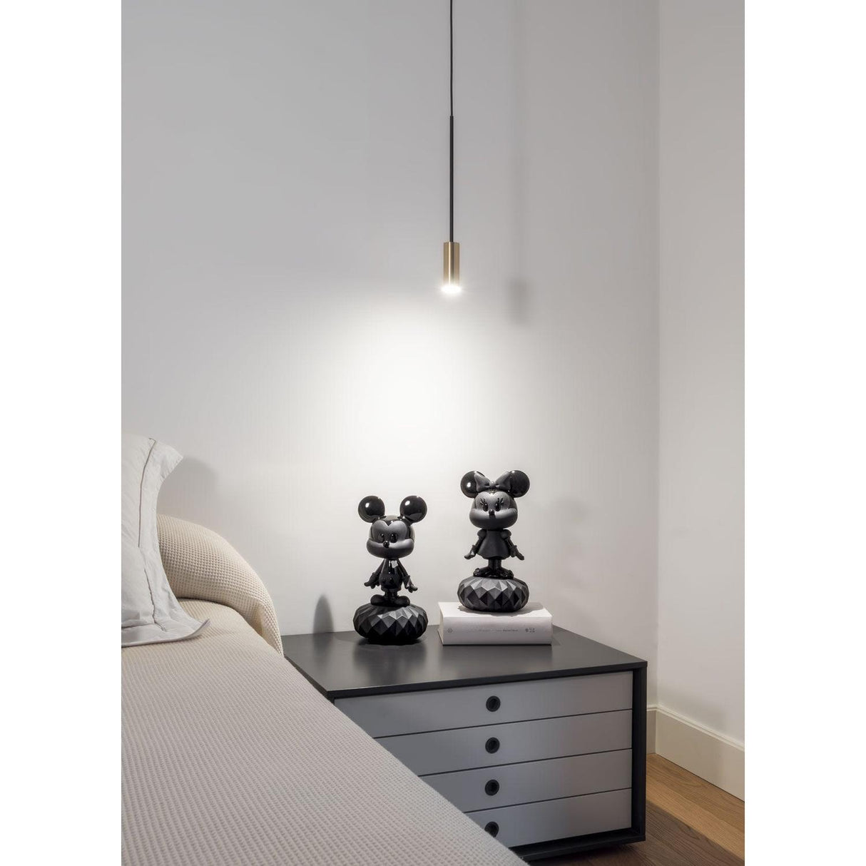 Lladró Scultura Minnie Total Black 31x17cm Porcellana