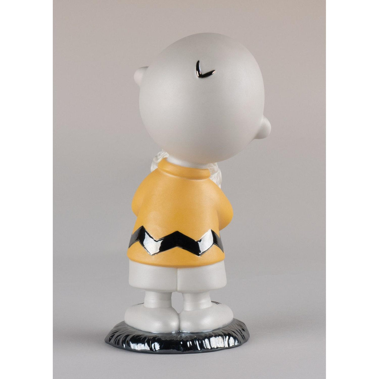 Lladró Figurina Charlie Brown™ 22x10cm Porcellana