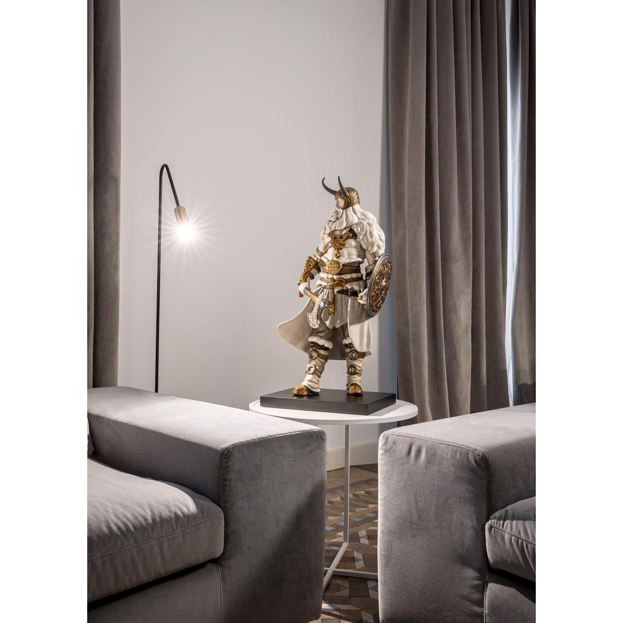 Lladró Scultura Odin 70x34cm Porcellana