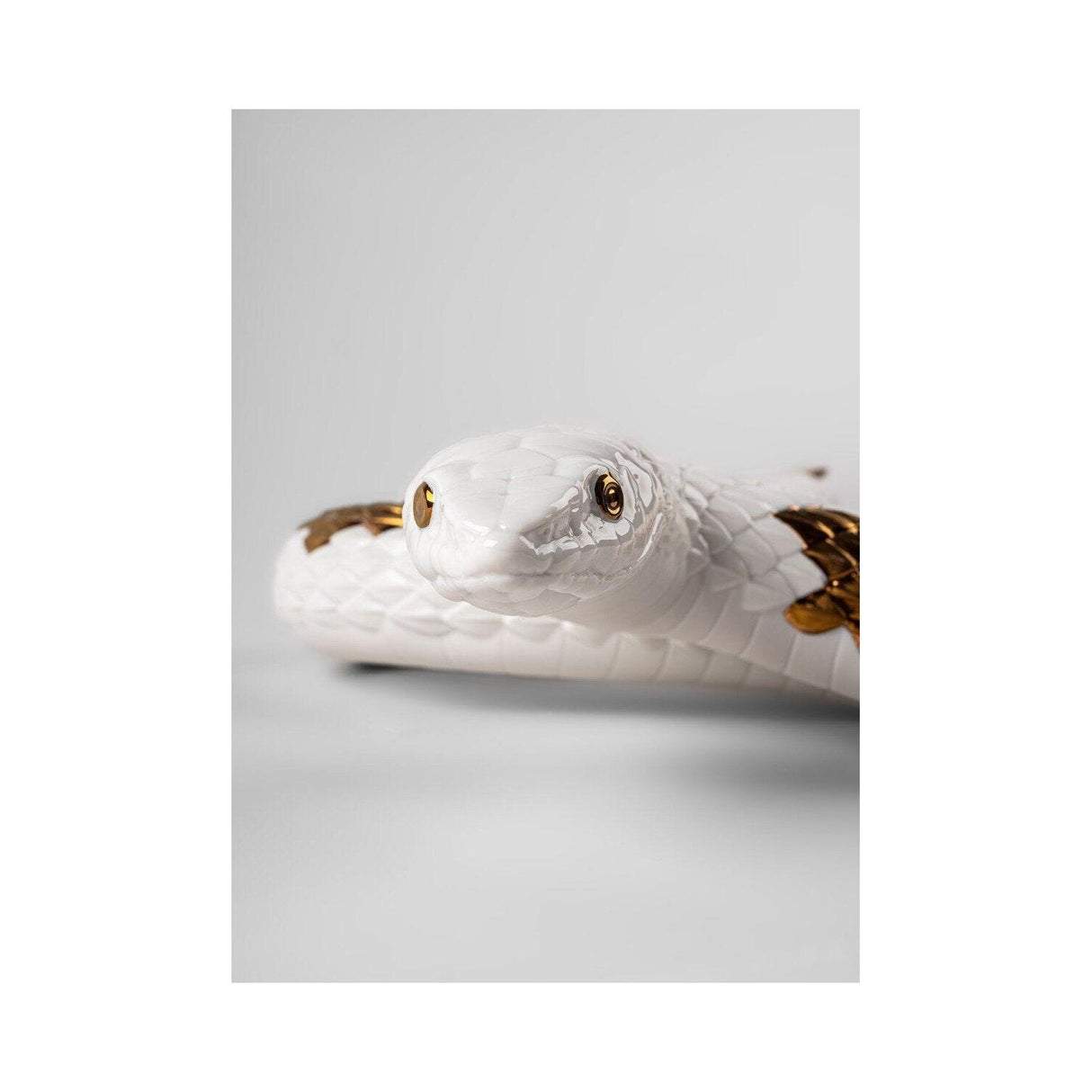 Lladró Scultura Serpente Bianco Rame 9x62cm Porcellana
