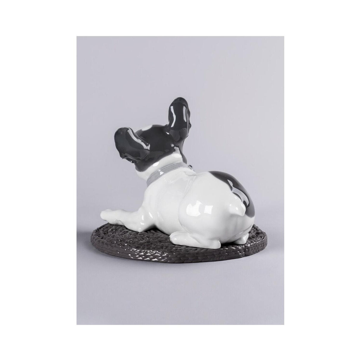 Lladró Bulldog Francese con Macarons 24x29cm Porcellana