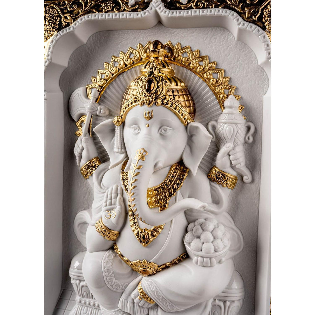 Lladró Lord Ganesha Wall Art 35x30cm Porcellana