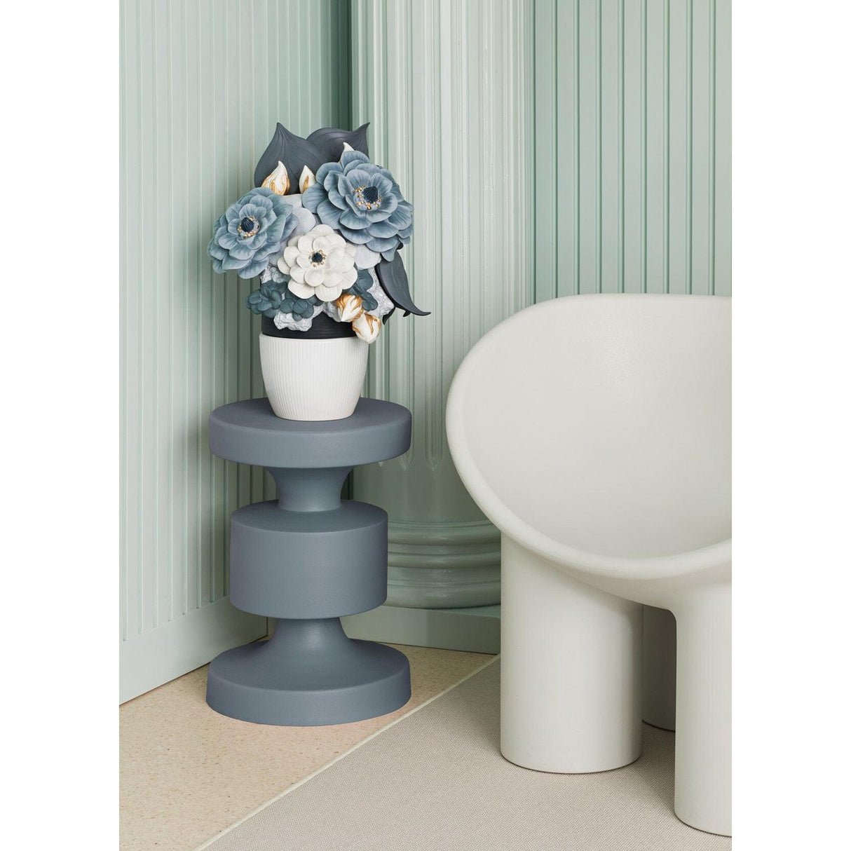 LLADRO' Vaso con Fiori Blu 44x33cm Porcellana