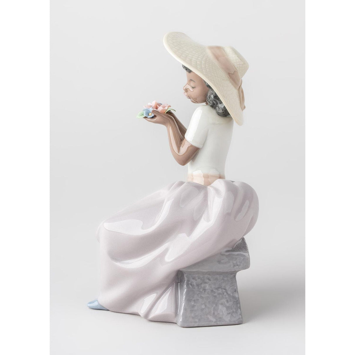 Lladró Figurina Ragazza Dolce Fragranza 19x9cm Porcellana