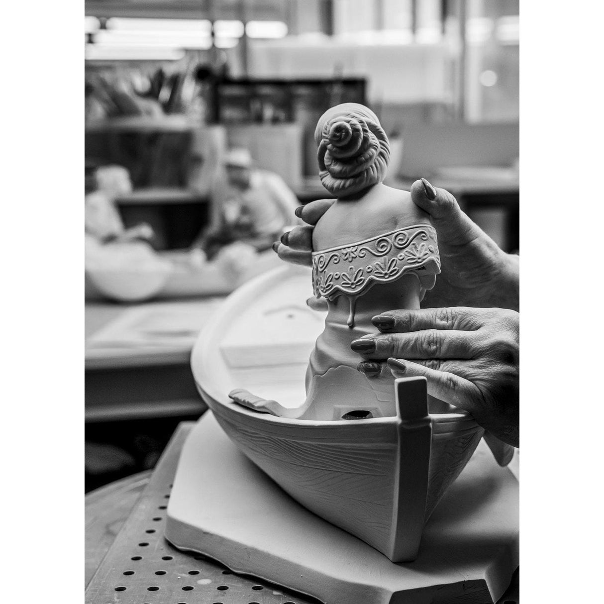 Lladró Scultura Romanticismo Sul Lago Serie Limitata 31x58cm Porcellana