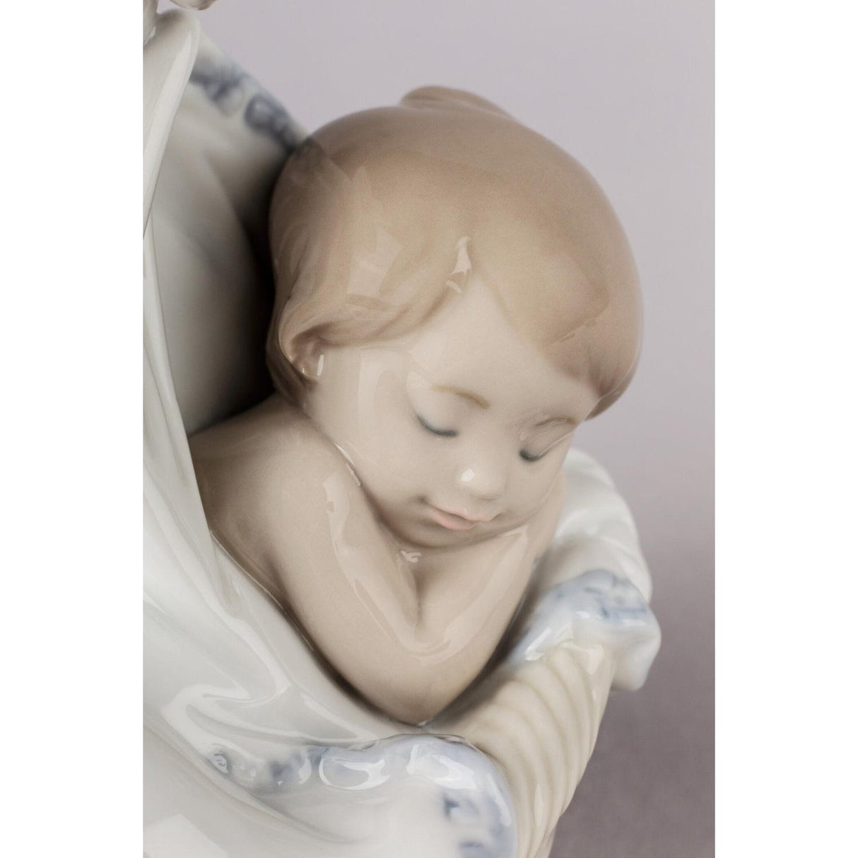 Lladró Figurina Bimbo Teneri Sogni 13x14cm Porcellana