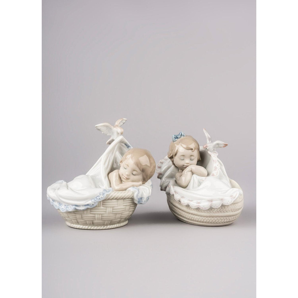LLADRO' Figurina Bimbo Teneri Sogni 13x14cm Porcellana