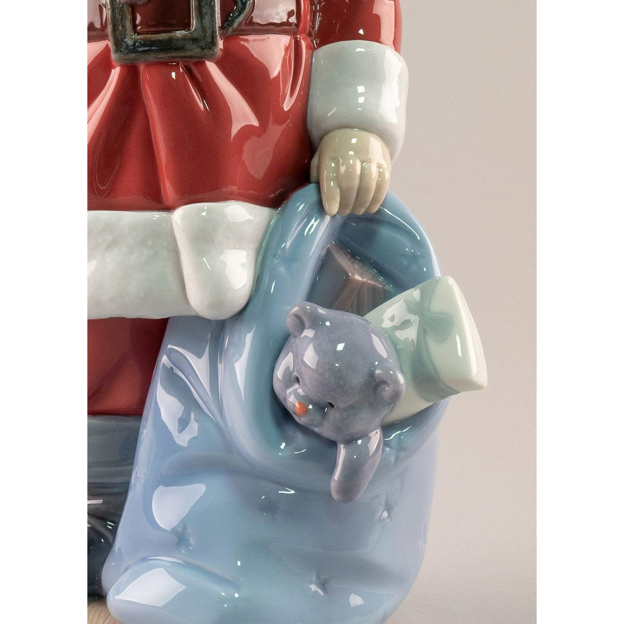 Lladró Scultura E' Arrivato Babbo Natale 33x17cm Porcellana