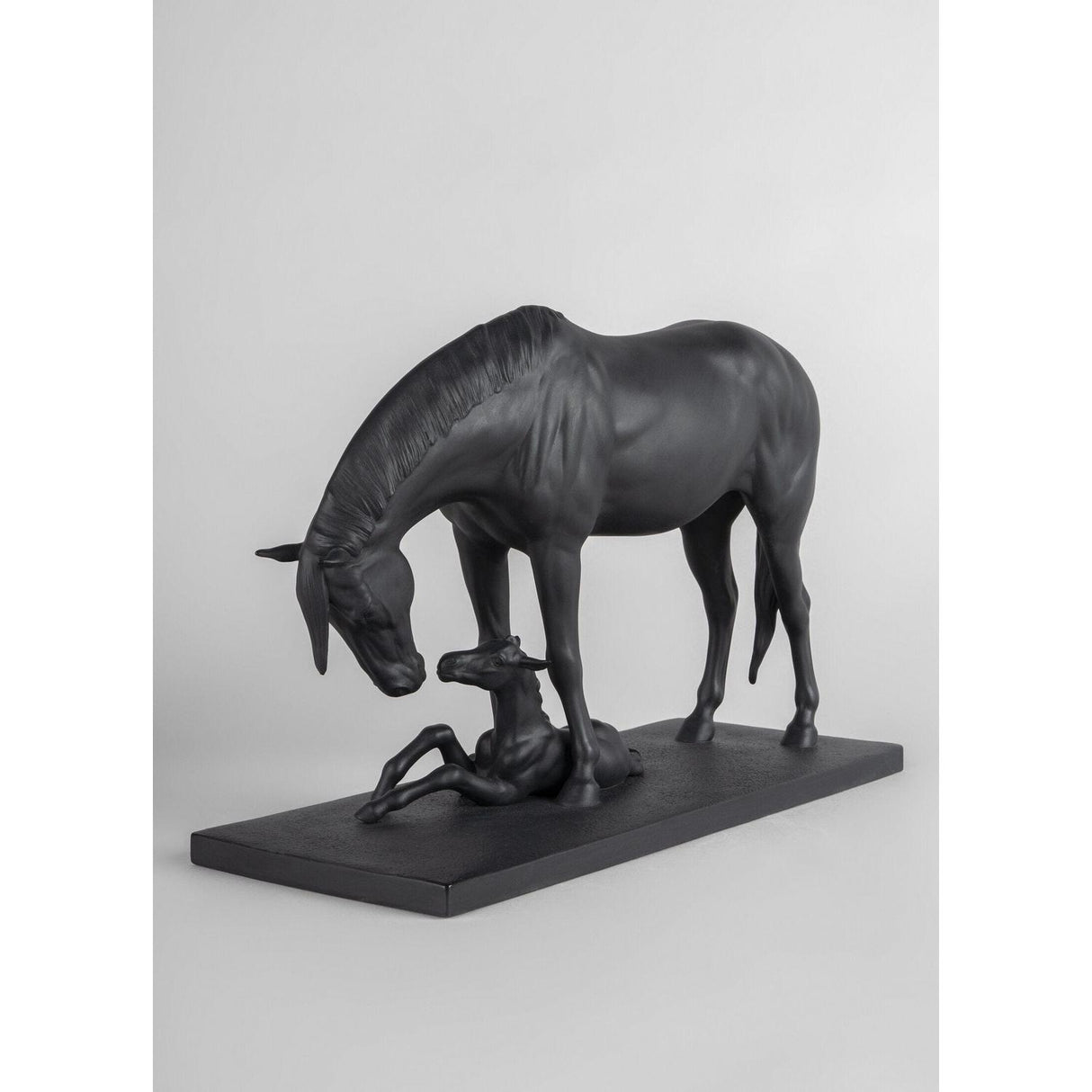 Lladró Cavalla e Puledro 27x39cm Porcellana