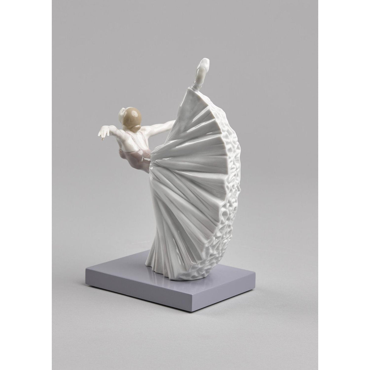 Lladró Figurina Balletto Giselle Arabesco 28x18cm Porcellana