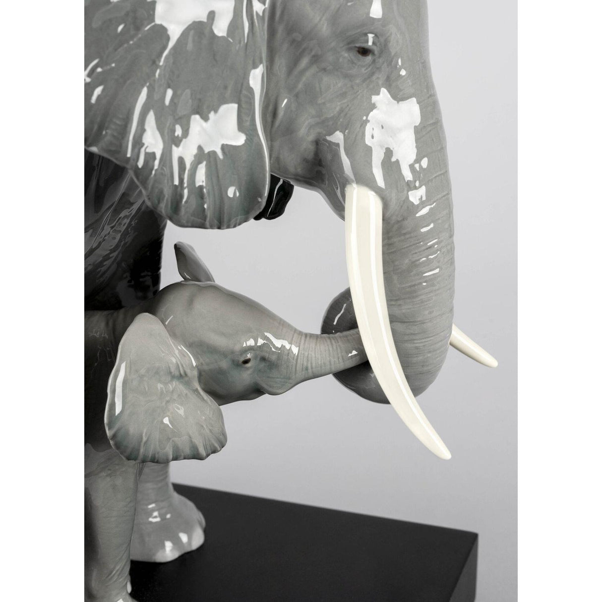 Lladró Scultura Elefanti Indicando la Via 29x36cm Porcellana