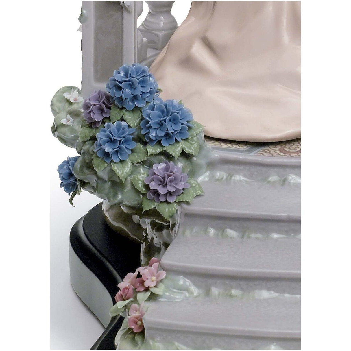 Lladró Figurina Coppia Amore Sotto la Luna Edizione Limitata 30x22cm Porcellana