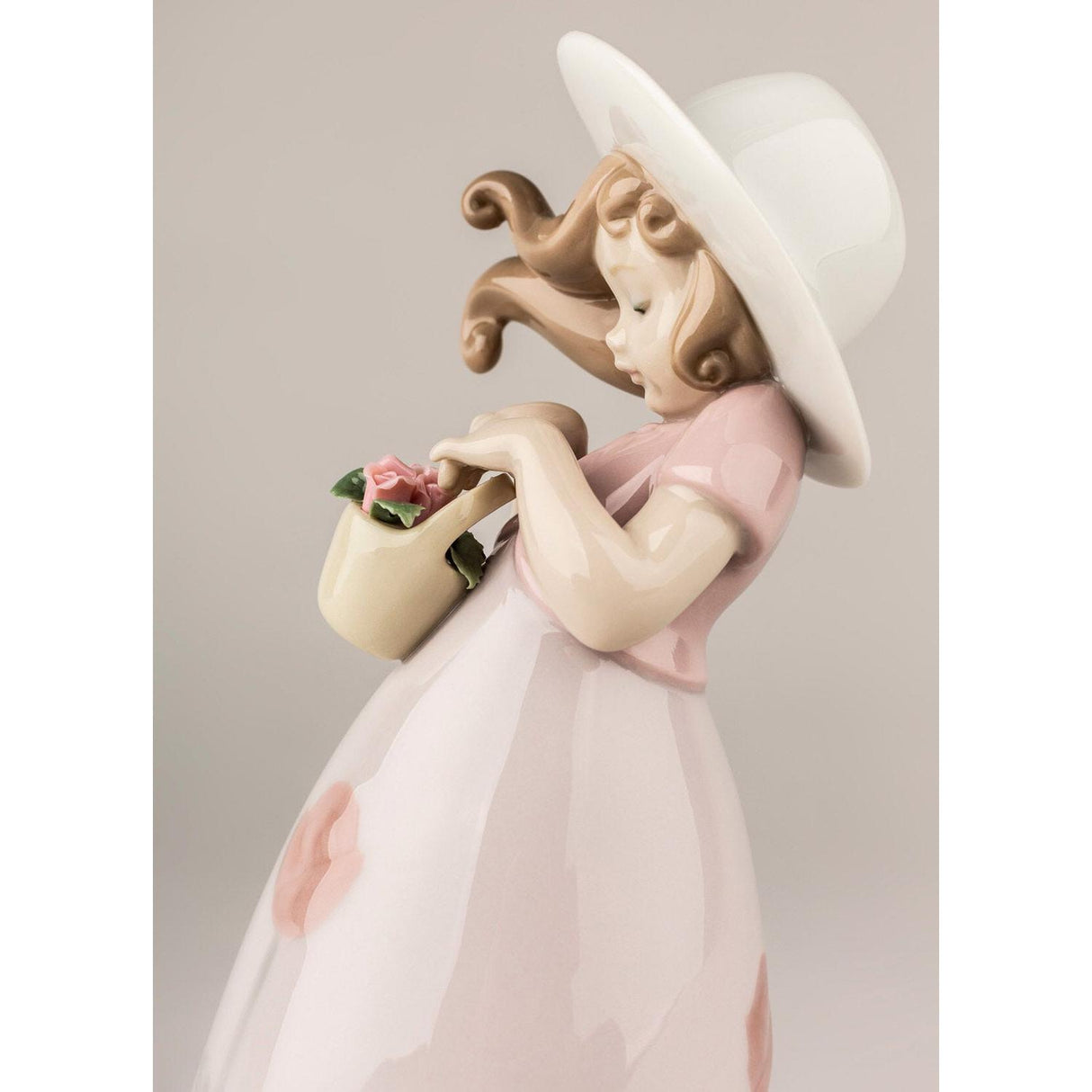 Lladró Figurina Bimba Piccola Rosa 18x8cm Porcellana
