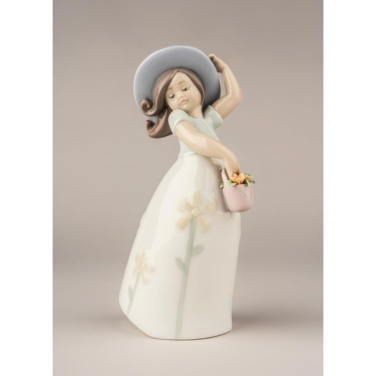 Lladró Figurina Bimba Piccola Margherita 18x10cm Porcellana