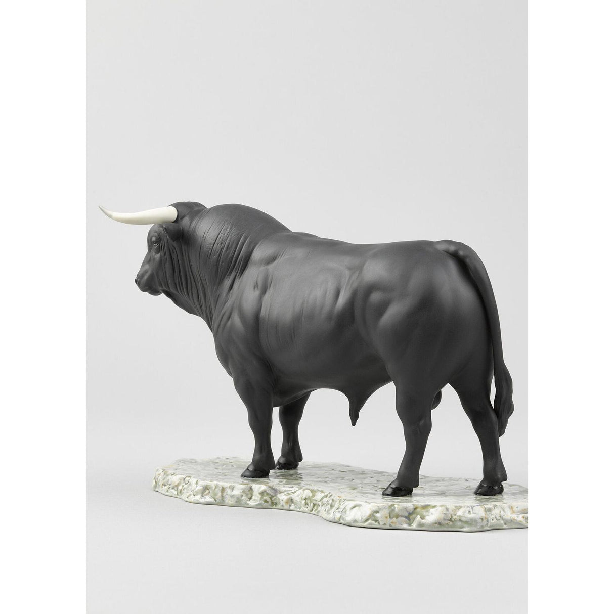 Lladró Figurina Toro Spagnolo 22x32cm Porcellana