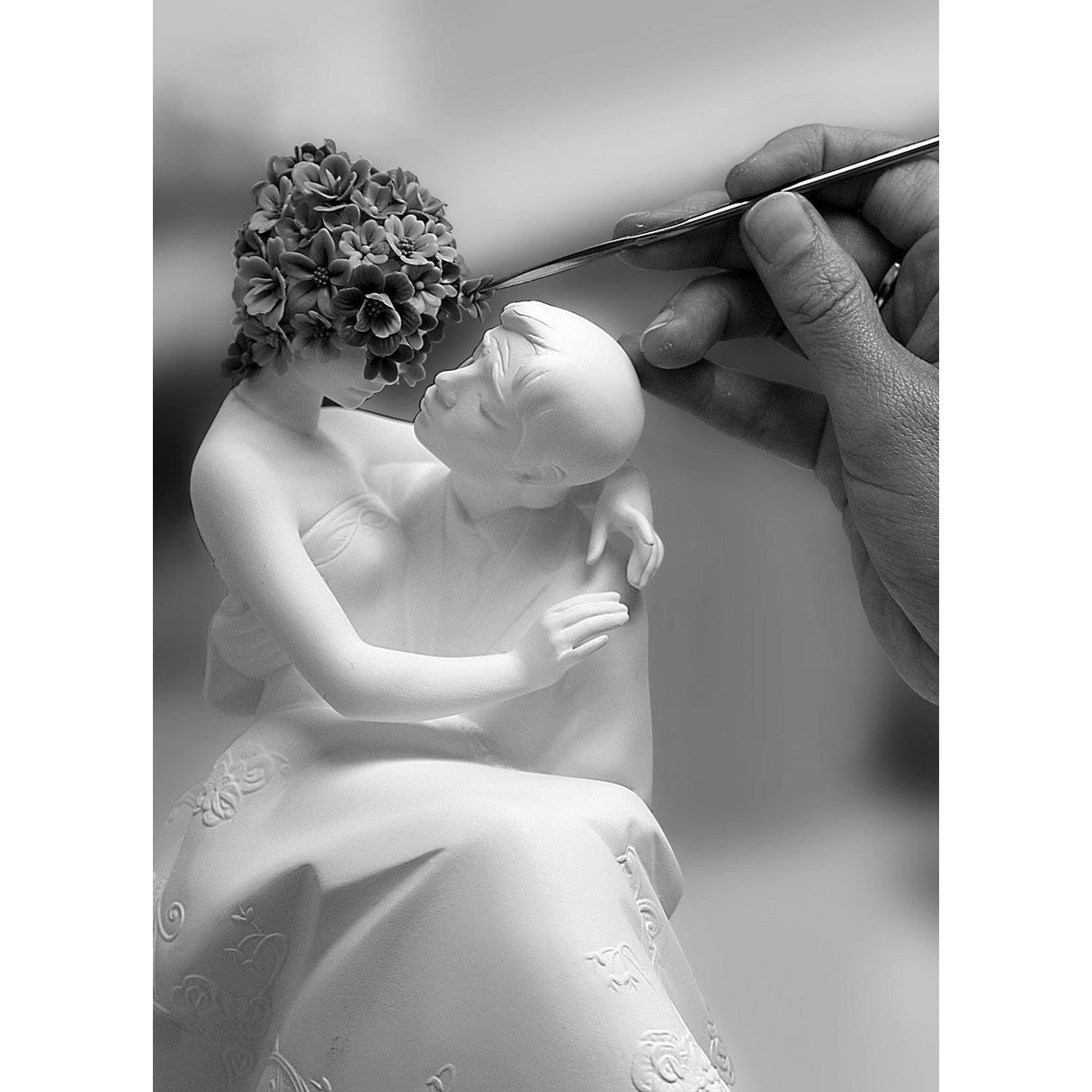 Lladró Scultura Amore II Fiori 27x17cm Porcellana