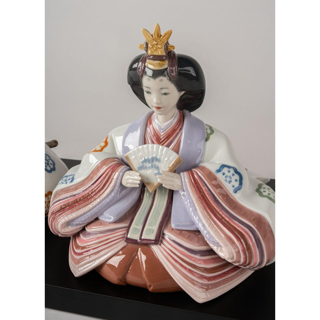 LLADRO' Scultura Hina Dolls Incisione Floreale Serie Limitata 26x41cm Porcellana