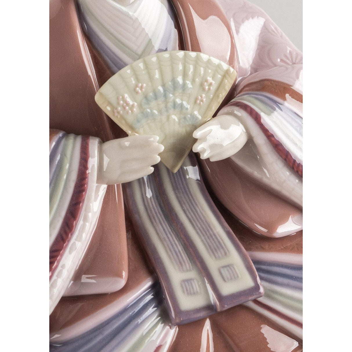 LLADRO' Figurina Hina Dolls Beige e Rosa 26x41cm Porcellana