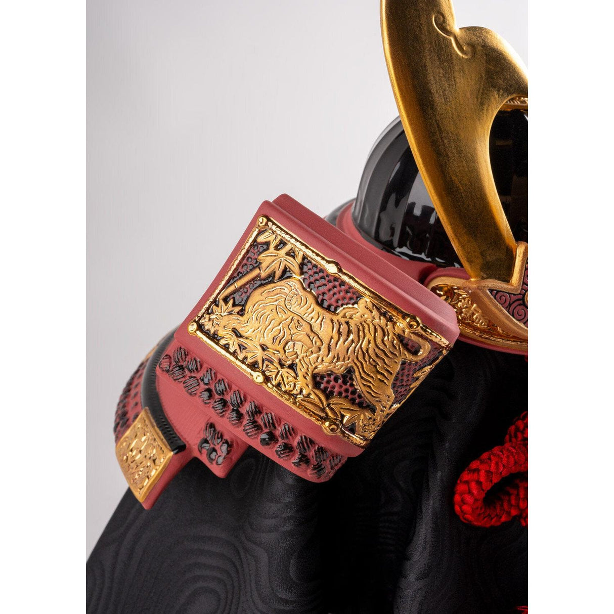 Lladró Figurina Elmetto Samurai Tigre e Dragone 35x20cm Porcellana