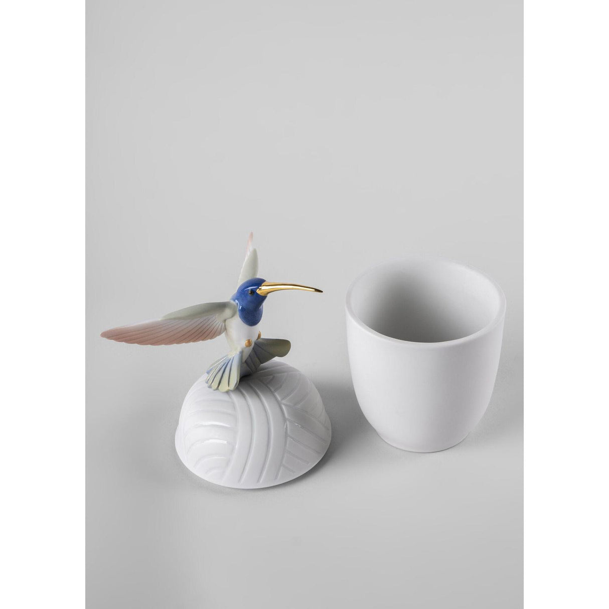 LLADRO' Scrigno Colibrì 29x18cm Porcellana