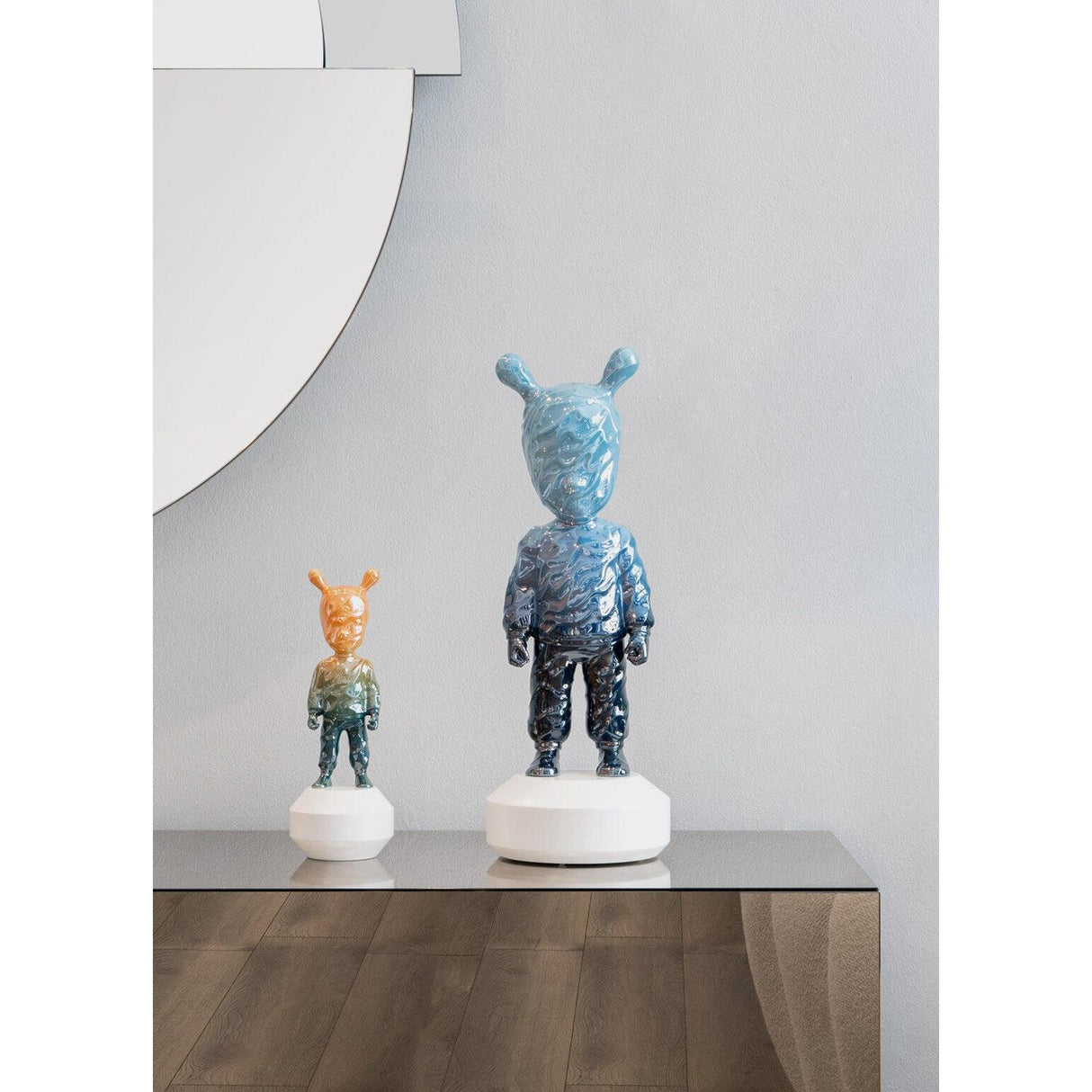 LLADRO' Scultura The Guest By Supakitch Modello Piccolo Serie Numerate 30x11cm Porcellana