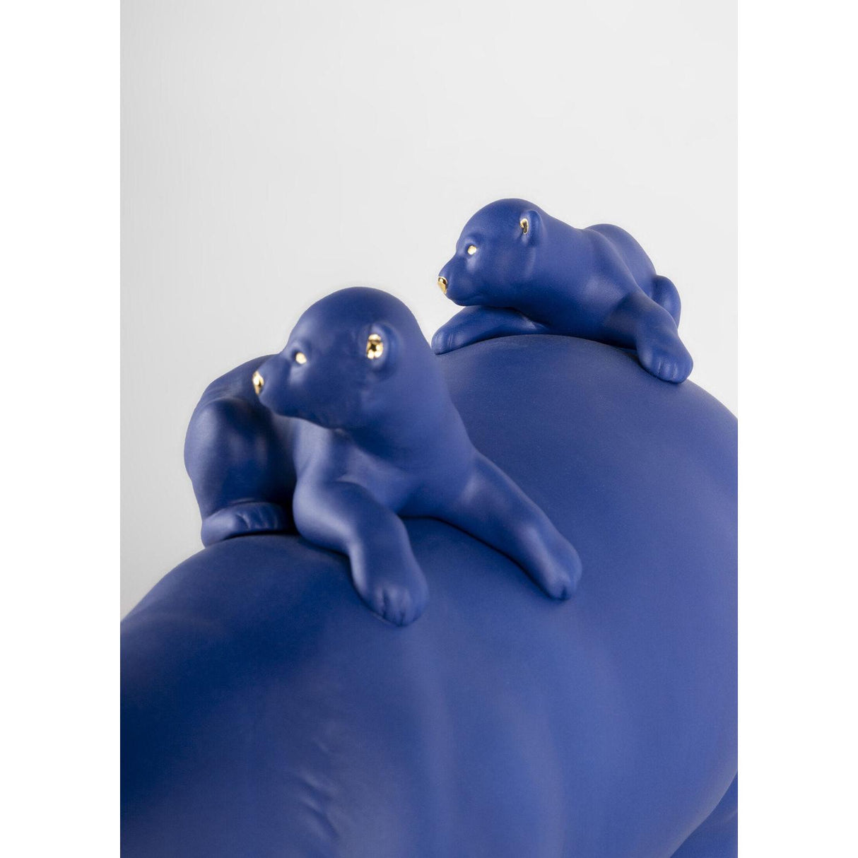 LLADRO' Scultura Mamma Orsa e I Suoi Piccoli Azzurro Oro Serie Limitata 25x39cm Porcellana