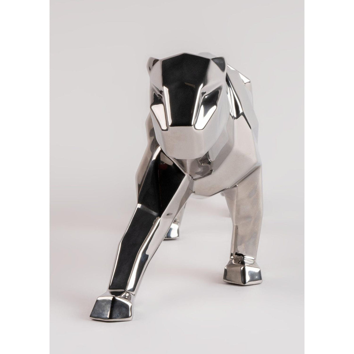 LLADRO' Scultura Pantera Argento 19x50cm Porcellana
