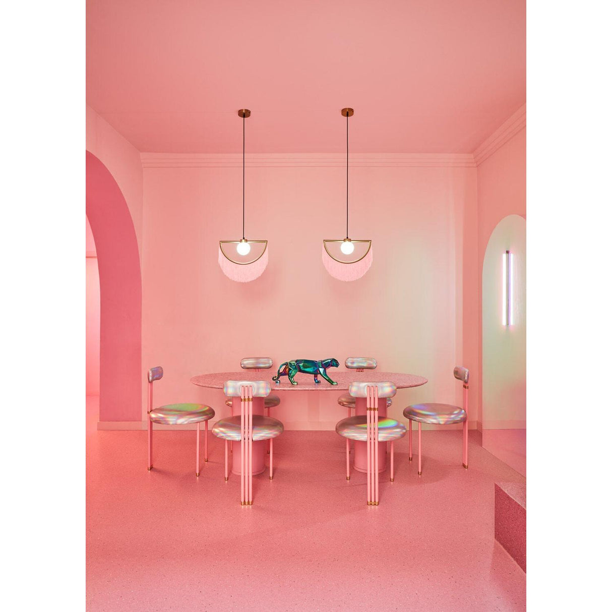 Lladró Scultura Pantera Iridescente 19x50cm Porcellana