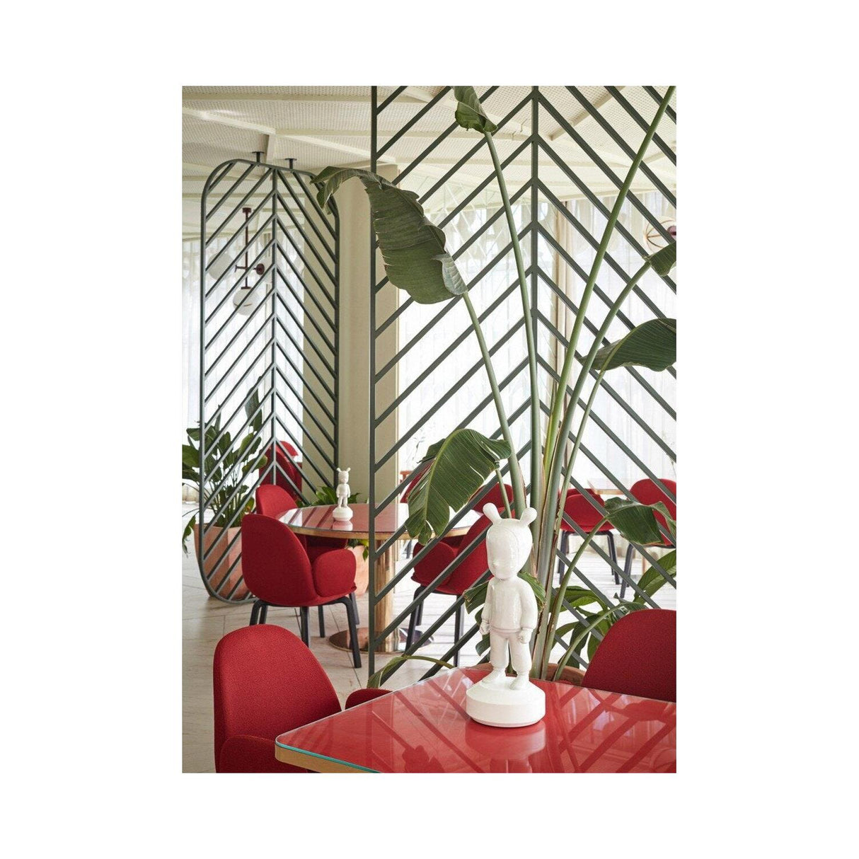 Lladró Figurina The White Guest Modello Grande 52x19cm Porcellana