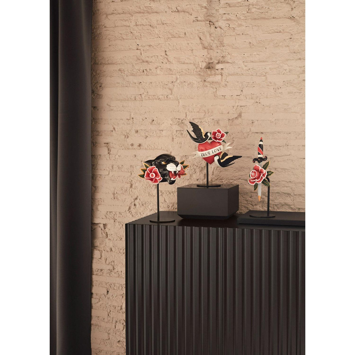 Lladró Figurina Rosa e Pugnale 36x15cm Porcellana